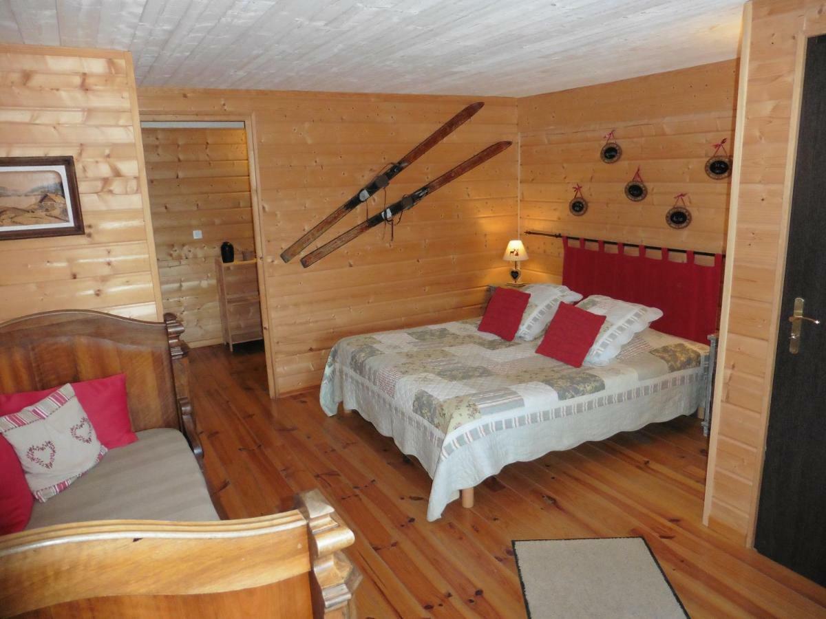 Binos Chalet De Barraou Bed & Breakfast エクステリア 写真